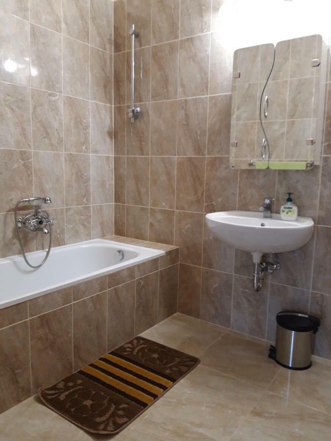 Thermal Lux Apartman Hajdúszoboszló Zewnętrze zdjęcie